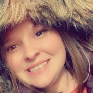 Meet your Posher, Breanna